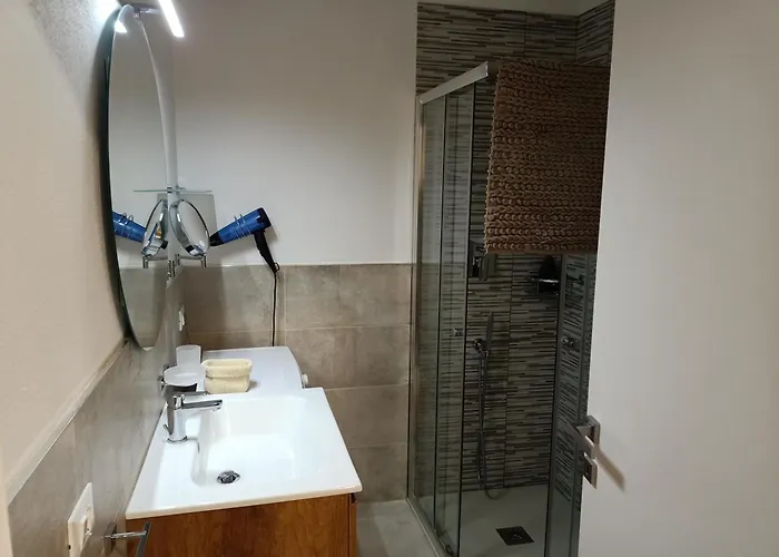 Holiday home Bb7 House *